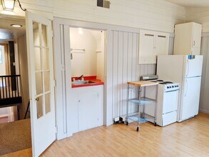 127 S Clark St in Bloomington, IN - Building Photo - Building Photo