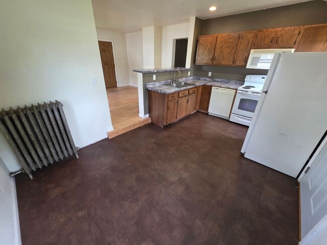 633 Hudson St in Eau Claire, WI - Building Photo - Building Photo