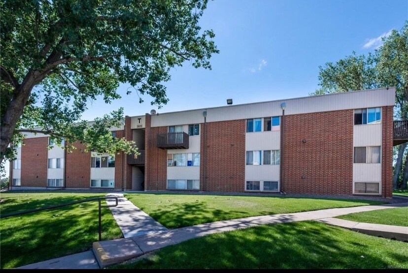 3623 S Sheridan Blvd in Lakewood, CO - Building Photo