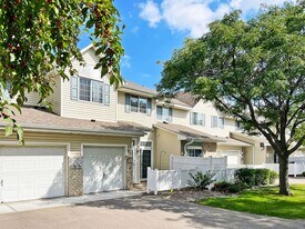 7184 155th St W in Apple Valley, MN - Building Photo