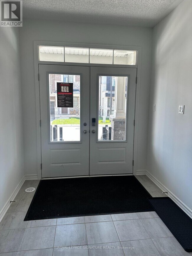 1259 Lily Cres in Milton, ON - Building Photo - Building Photo