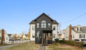 19 Shirley Rd in Medford, MA - Building Photo