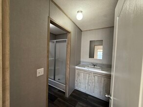 9 Corey Pl in Manhattan, KS - Building Photo - Building Photo