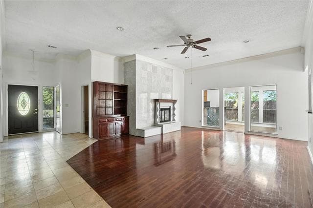 1744 Hartford Dr in Carrollton, TX - Building Photo - Building Photo