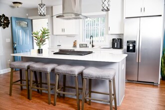 1771 Dodson Dr SW in Atlanta, GA - Foto de edificio - Building Photo