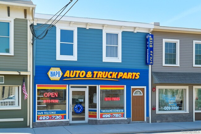 property at 3 E Main St