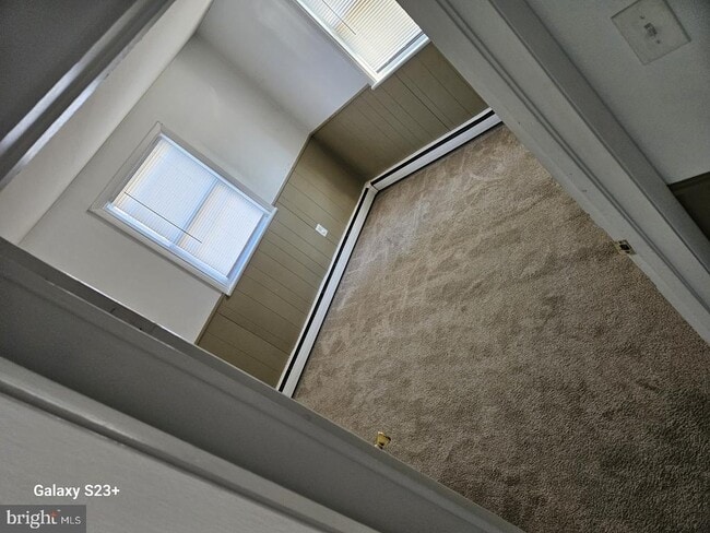 129 Jefferson St in Stowe, PA - Foto de edificio - Building Photo