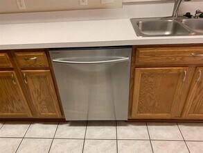 827 Savage Dr in Denton, TX - Building Photo - Building Photo