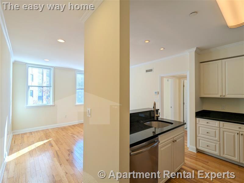 1 Chauncy St in Cambridge, MA - Building Photo