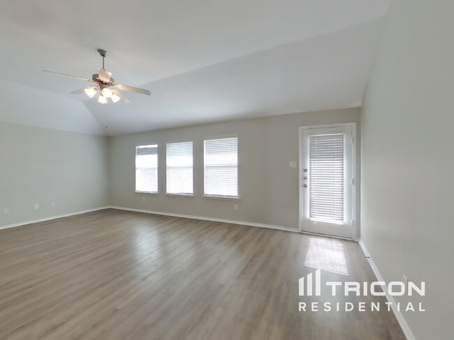 2127 Bluebell Dr in Forney, TX - Building Photo - Building Photo