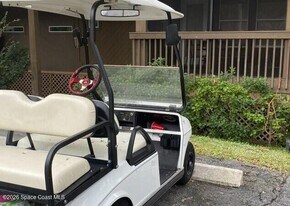 6201 Treetop Dr in Melbourne Beach, FL - Building Photo