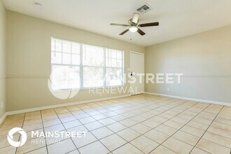 3315 34th Ave Dr W in Bradenton, FL - Building Photo - Building Photo