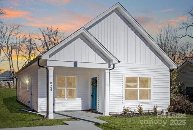 property at 624 Cantwell St