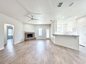 1108 Gardner Ave in Lubbock, TX - Building Photo - Building Photo