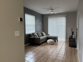 14601 SW 122nd Pl, Unit 14601 in Miami, FL - Building Photo