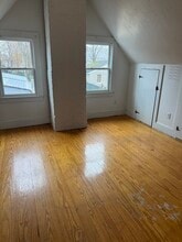 967 Bedford St in Abington, MA - Building Photo - Building Photo