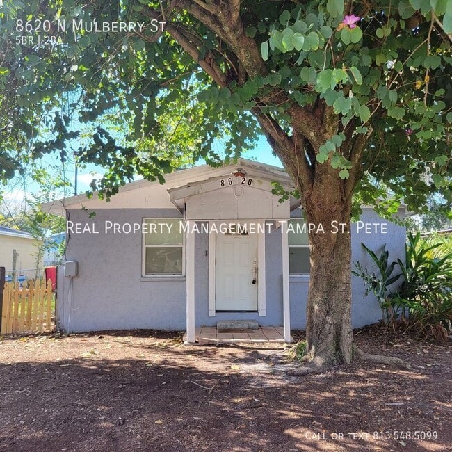 property at 8620 N Mulberry St