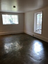 87 Druid Cir NE, Unit C in Atlanta, GA - Building Photo - Building Photo
