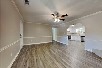 7116 Stonecreek Dr in Douglasville, GA - Building Photo - Building Photo