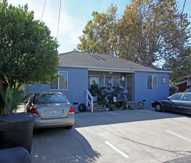 816 Main St in Roseville, CA - Building Photo - Building Photo