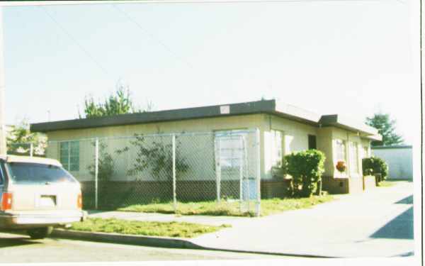 1404-1412 Garvin Ave in Richmond, CA - Building Photo - Building Photo