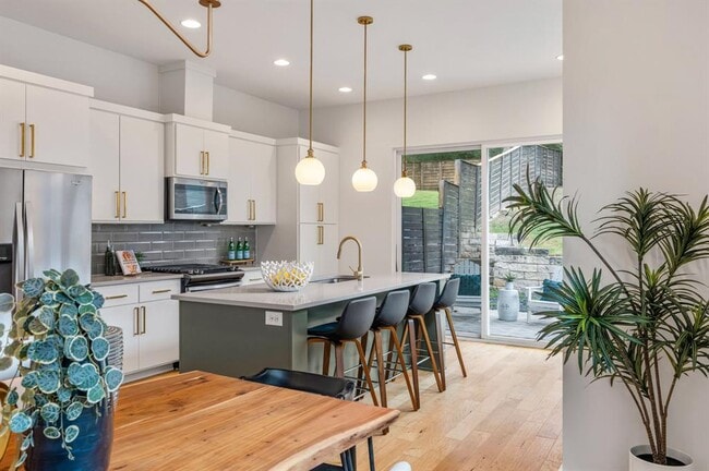 property at 1301 Cometa St