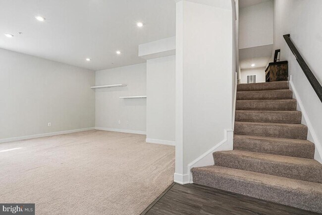 3760 Charterhouse Alley