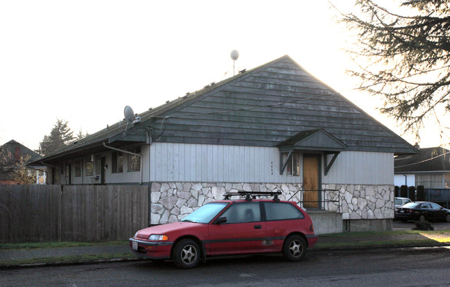 6654 Carleton Ave S in Seattle, WA - Foto de edificio - Building Photo