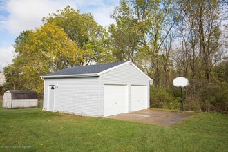 1510 Jacqueline Dr in Holt, MI - Building Photo - Building Photo