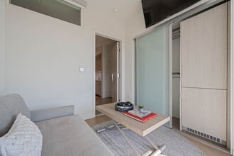 5875 Interceptor St in Los Angeles, CA - Building Photo - Building Photo