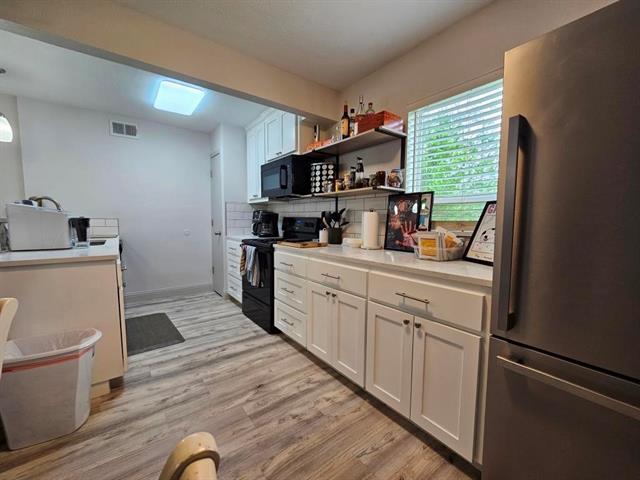 202 N Kealy Ave in Lewisville, TX - Building Photo