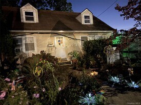 47 G St in Valley Stream, NY - Building Photo
