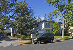 160 Towne Terrace Apartments