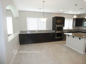 649 E Canyon Rock Rd in San Tan Valley, AZ - Foto de edificio - Building Photo