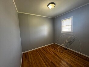29447 Kelly Rd in Roseville, MI - Foto de edificio - Building Photo