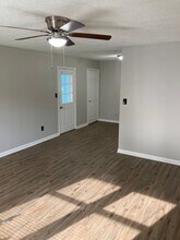 600 Reeceburg Rd SE-Unit -Apt. B in Silver Creek, GA - Building Photo - Building Photo