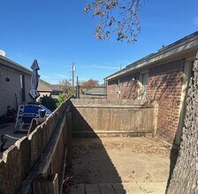 709 Willowood in Kingsland, TX - Building Photo - Building Photo