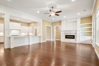124 Abamillo Dr in Bastrop, TX - Building Photo - Building Photo