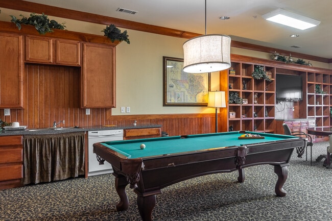 Mariposa Jason Avenue 55+ Apartment Homes