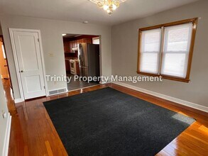 2010 Hamill Ave in Clarksburg, WV - Building Photo - Building Photo