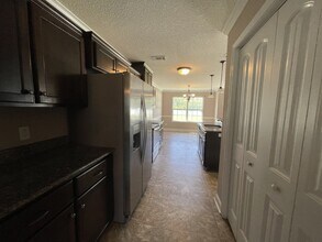 612 Piedmont Ave in Hinesville, GA - Building Photo - Building Photo