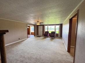 12304 Hwy 45 in Martin, TN - Building Photo - Building Photo