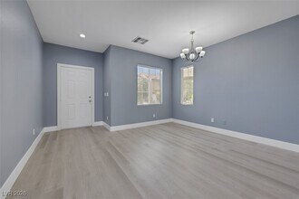 3942 Meadow Foxtail Dr in Las Vegas, NV - Building Photo - Building Photo