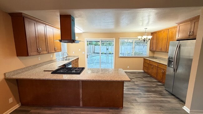 3263 Lake Arrowhead Ave in Fremont, CA - Building Photo - Building Photo