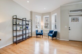 27 Todd Pl NE in Washington, DC - Building Photo - Building Photo