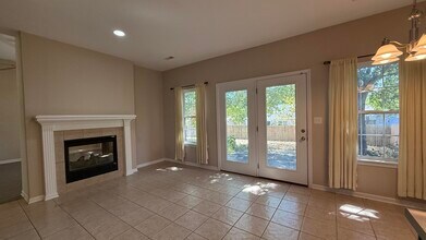4806 Cedar Crest Ln in Columbia, MO - Building Photo - Building Photo
