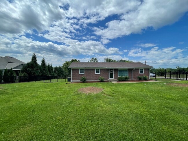 property at 172 Chester Stevens Rd