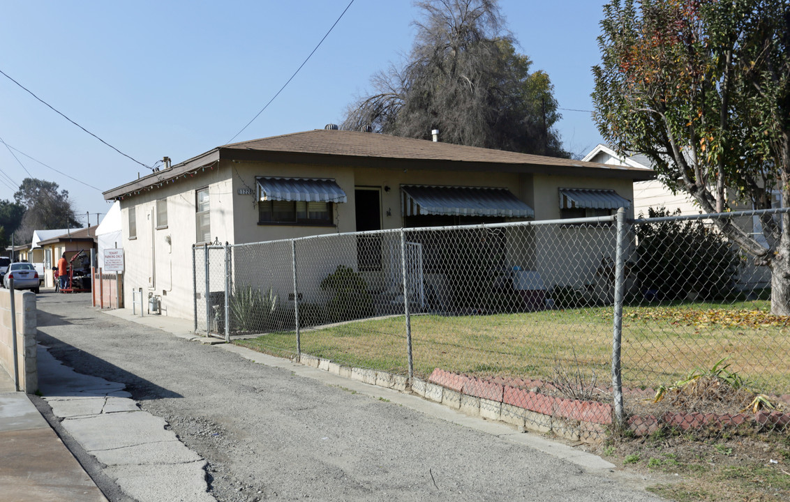 11228 Pipeline Ave in Pomona, CA - Building Photo