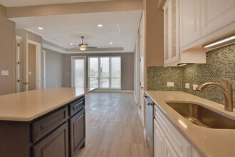 106 Bella Toscana Ave in Lakeway, TX - Building Photo - Building Photo