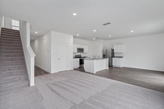 109 Blackbear Dr in Hutto, TX - Building Photo - Building Photo